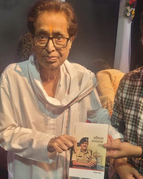 Balasaheb Thackeray and Ashok Sulakhe